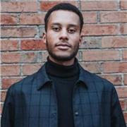 Bonjour ! Après avoir passé deux années aux Etats-Unis pour effectuer mon master, je me ferais un plaisir de vous transmettre les connaissances que j'ai pu y acquérir en anglais. Je peux accompagner les jeunes adultes et adultes de tous niveaux, de débuta